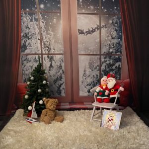 Christmas Photoshoot take by a photographer in Whitchurch Hampshire in her studio that enjoys recording Christmas photo sessions